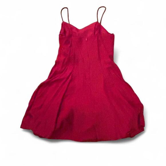 Red petticoat dress with skinny straps elegant night out - Picture 2 of 2